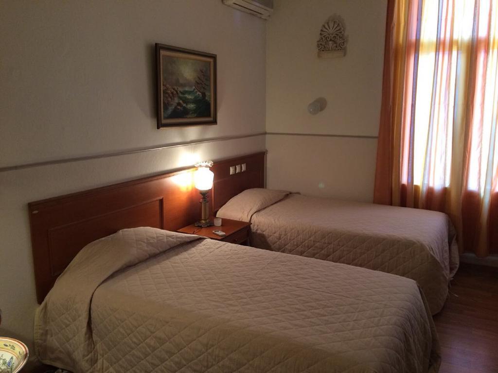 Hotel Acropolis Kavála ภายนอก รูปภาพ
