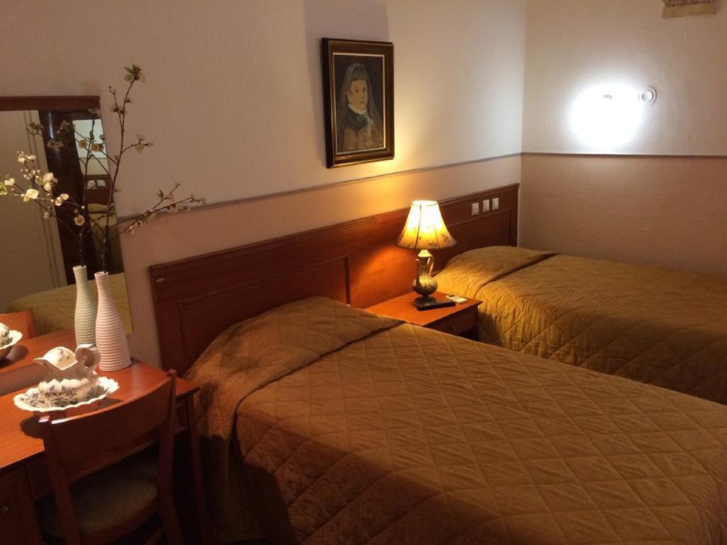Hotel Acropolis Kavála ภายนอก รูปภาพ