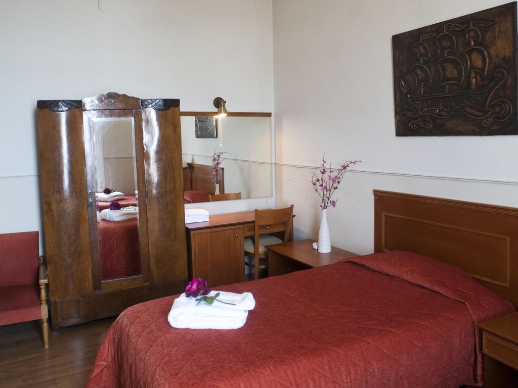 Hotel Acropolis Kavála ภายนอก รูปภาพ