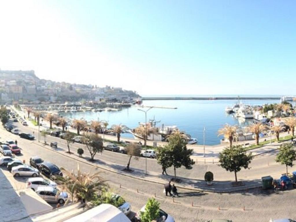 Hotel Acropolis Kavála ภายนอก รูปภาพ